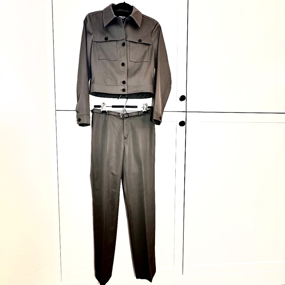 Mexx Bomber Jacket and Pants Suit Khaki Grey Green; Women's S size 4 (US 4-6)